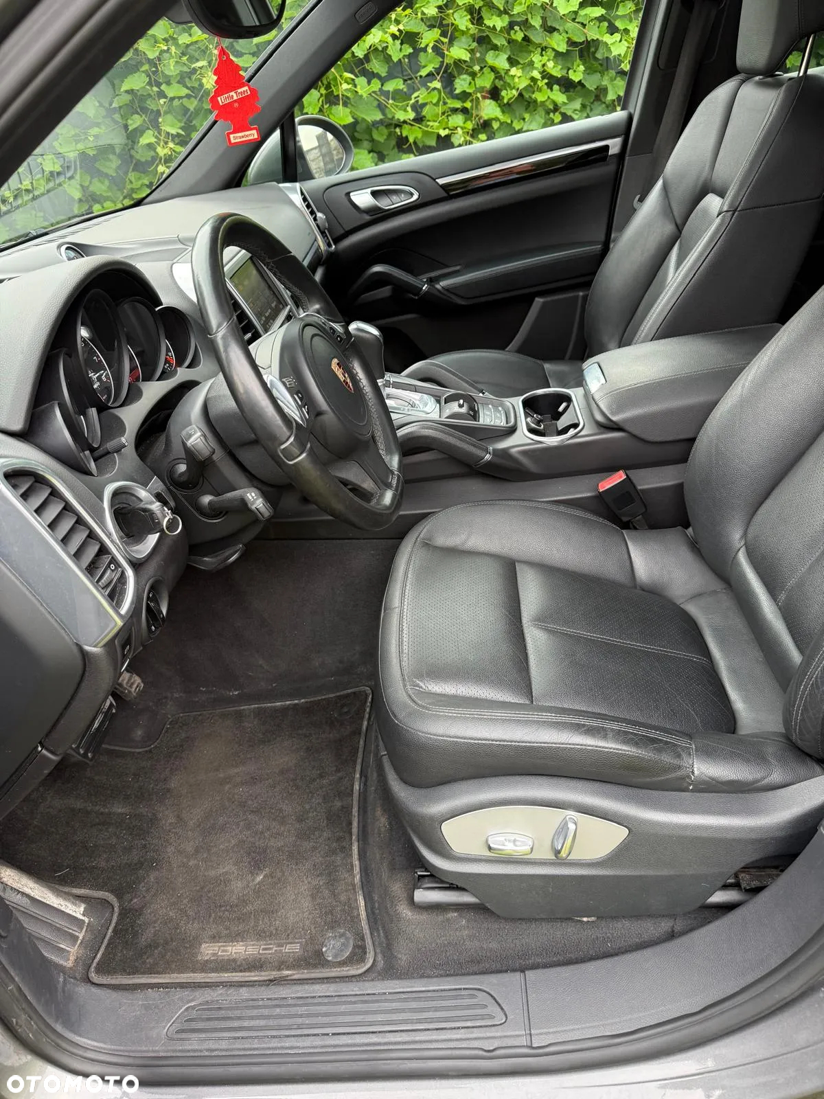 Porsche Cayenne Standard - 10