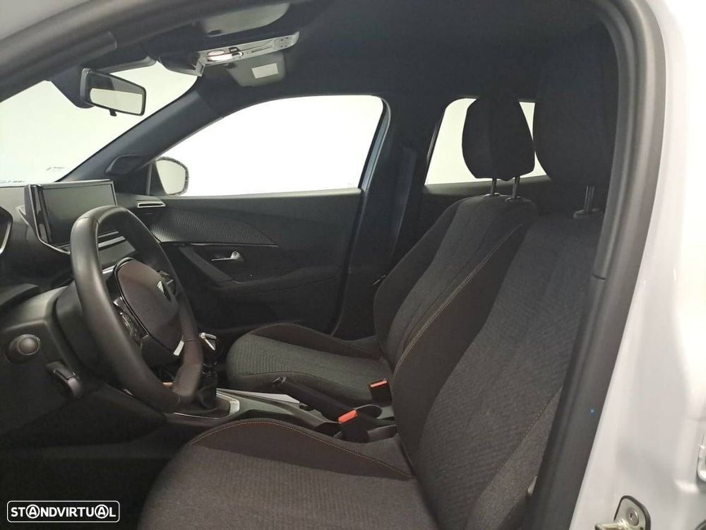 Peugeot 2008 1.2 PureTech Style - 9