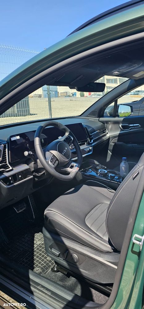 Kia Sportage 1.6 T-GDI HEV 6AT 4x2 GT Line - 2