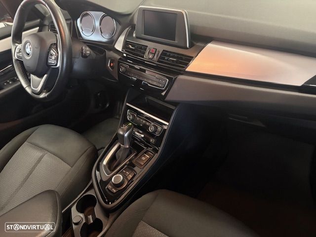 BMW 225xe Active Tourer Line Sport - 35