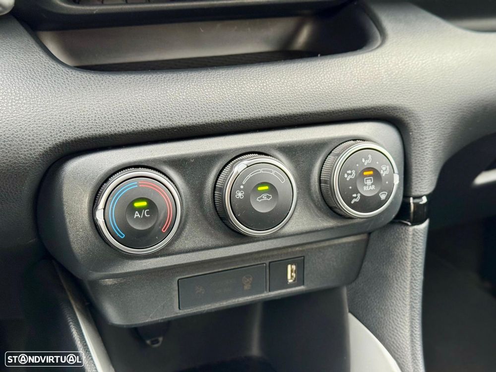 Toyota Yaris 1.0 VVT-i Comfort - 38