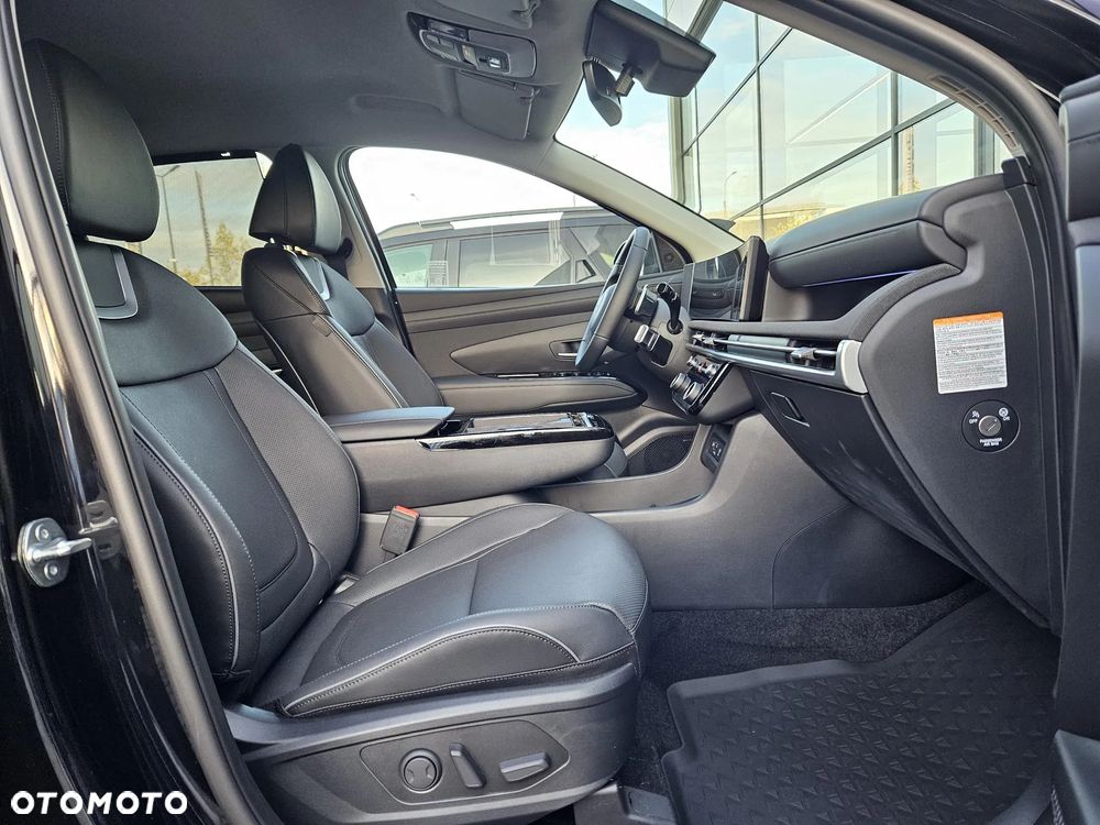 Hyundai Tucson 1.6 T-GDi HEV Platinum 2WD - 18