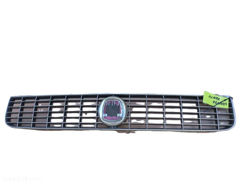 FIAT GRANDE PUNTO 05-12 599/A GRILL ATRAPA 735335775 * - 2