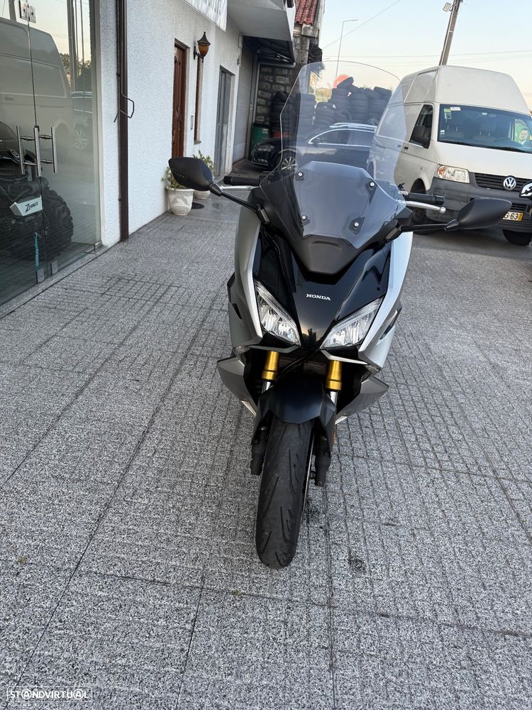 Honda Forza Forza 750 - 4