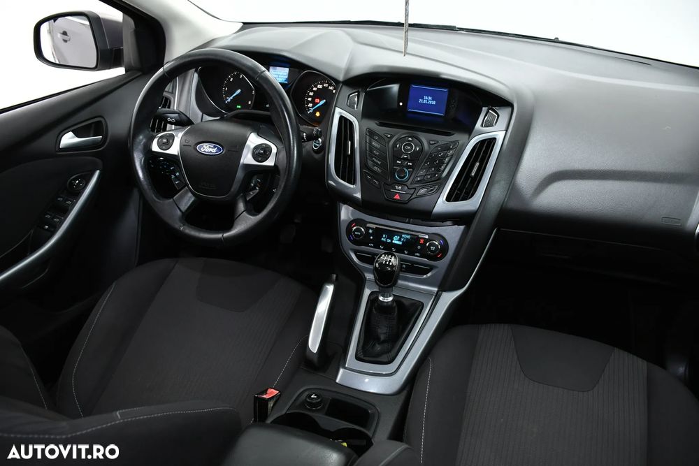 Ford Focus 1.6 TDCi DPF Start-Stopp-System Titanium - 5