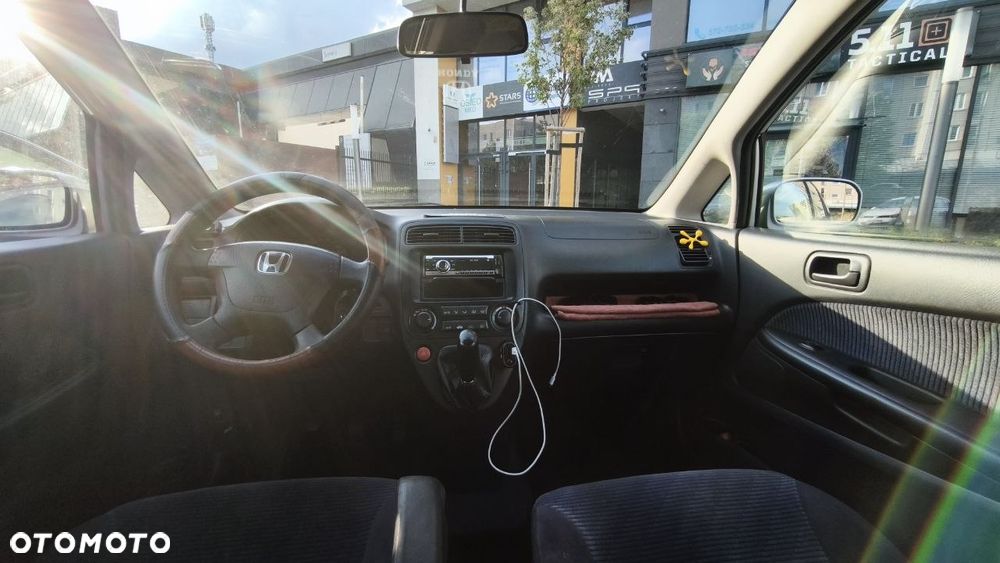 Honda Stream 1.7i ES - 12