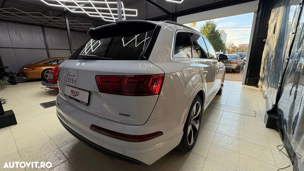 Audi Q7 3.0 TDI Quattro Tiptronic - 6