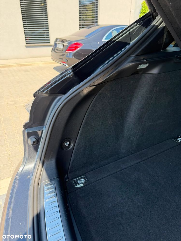 Porsche Macan Standard - 13