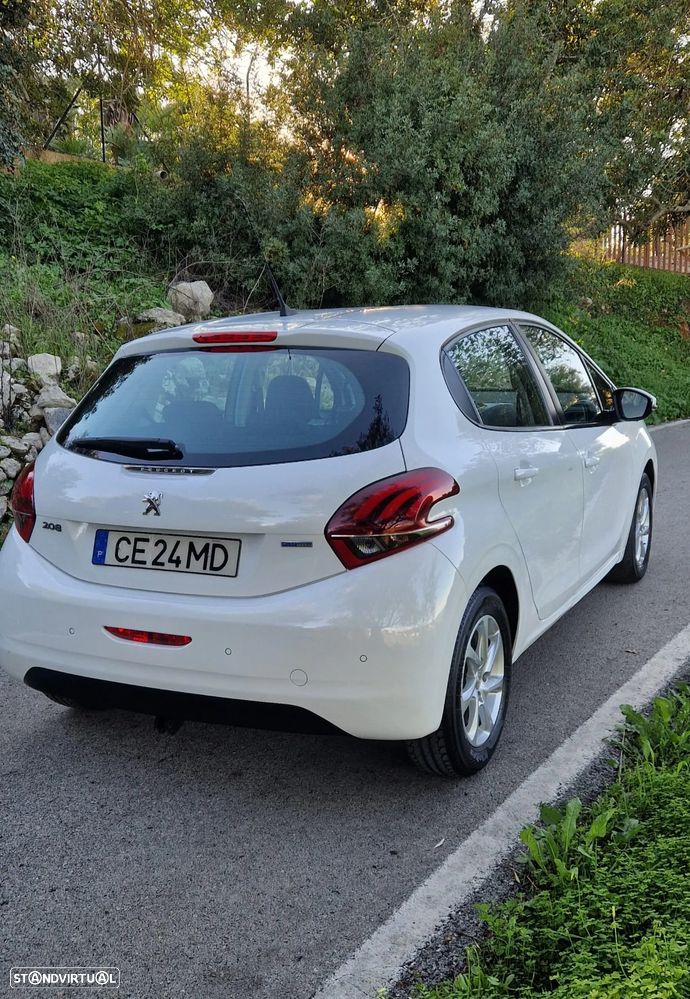 Peugeot 208 PureTech 82 Active - 8