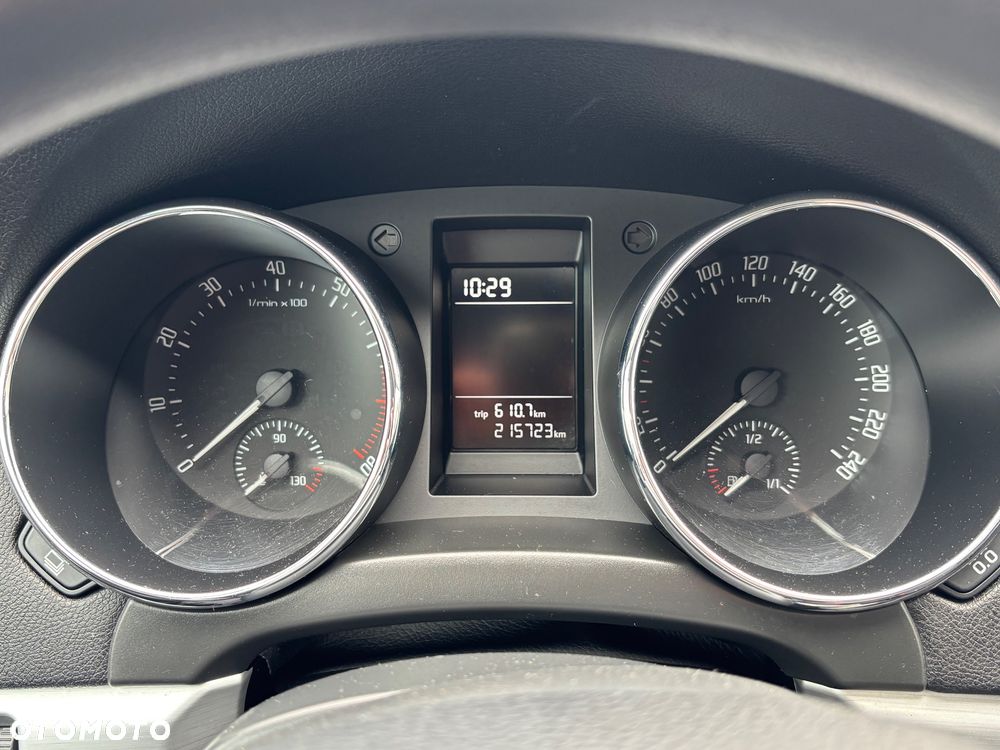 Skoda Yeti 1.2 TSI 4x2 Edition - 24