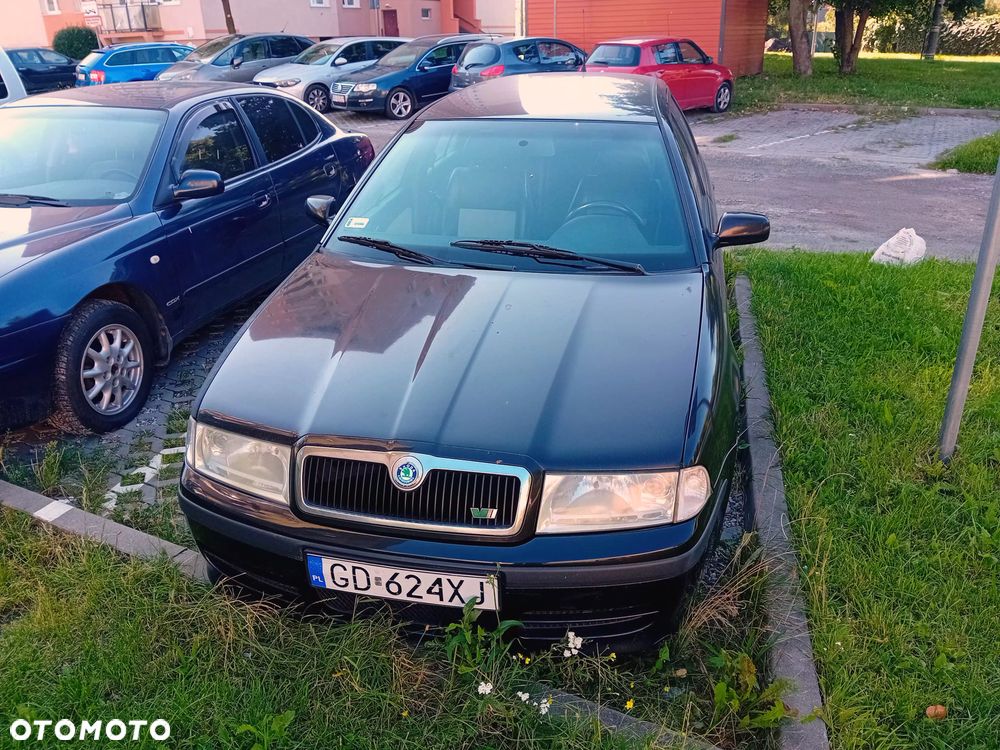 Skoda Octavia 1.8T RS - 2