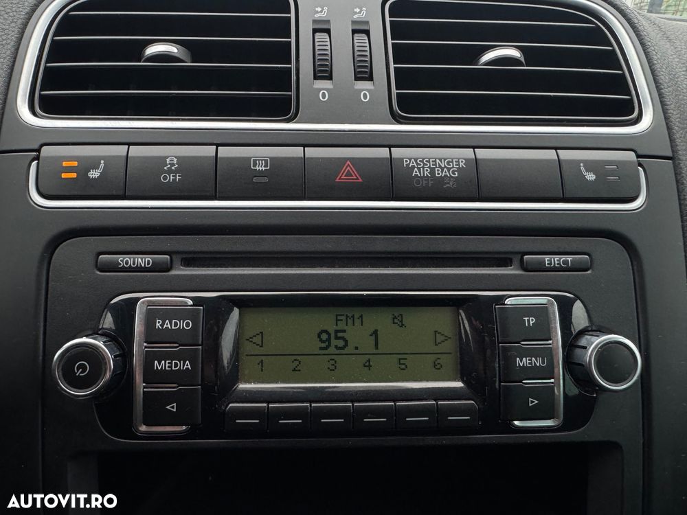 Volkswagen Polo - 15