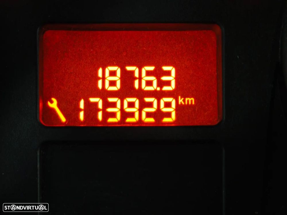 Peugeot 207 1.4 HDi Urban - 7