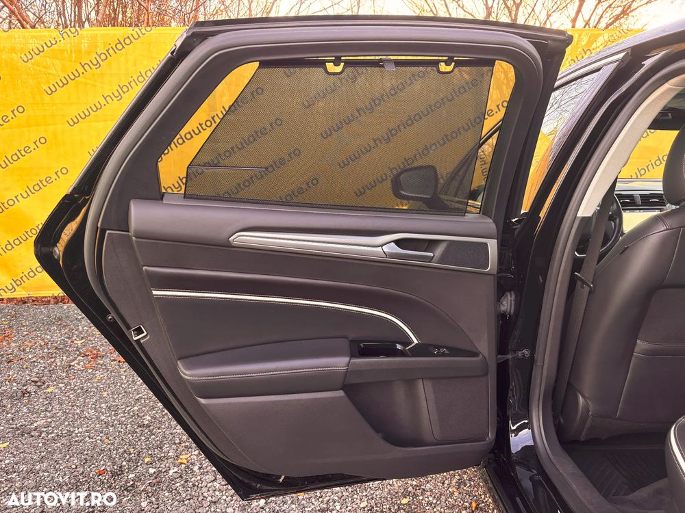 Ford Mondeo Vignale 2.0 TDCi Powershift AWD - 34