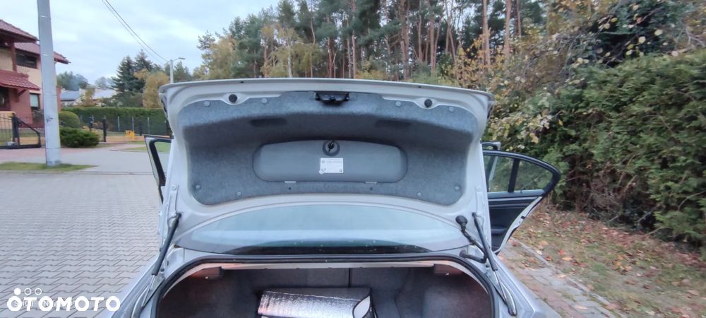 BMW Seria 3 - 24