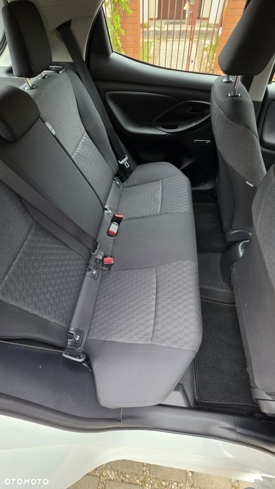 Toyota Yaris 1.0 Comfort - 13