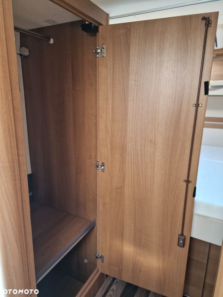 KNAUS Integra R18 - 21