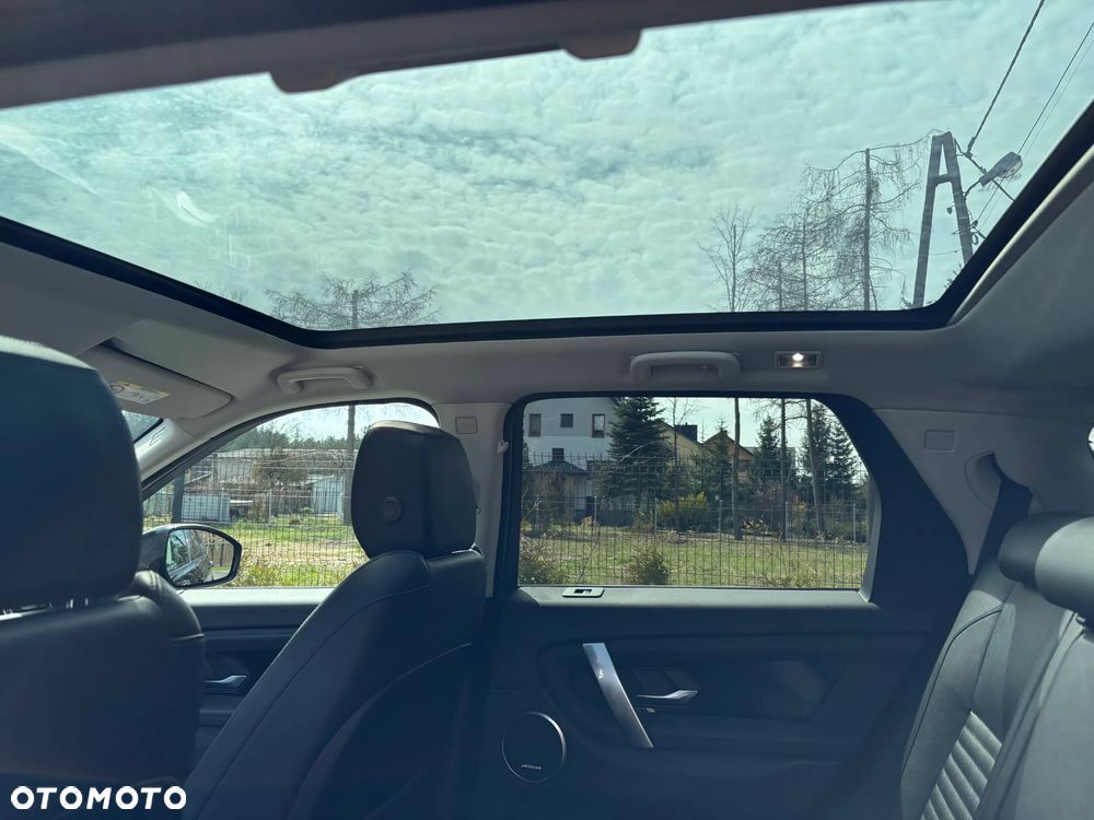 Land Rover Discovery Sport 2.0 D150 - 22