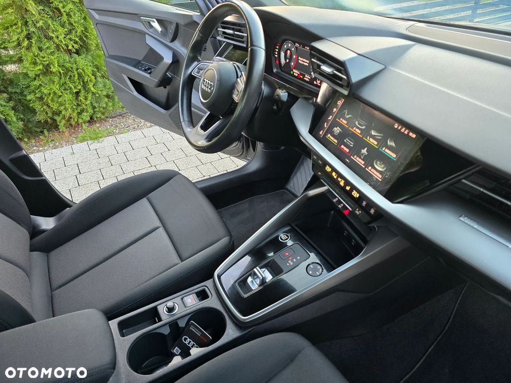 Audi A3 Sportback 30 TDI S tronic - 18