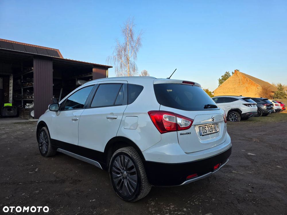 Suzuki SX4 S-Cross 1.6 DDiS 4x4 Comfort - 5