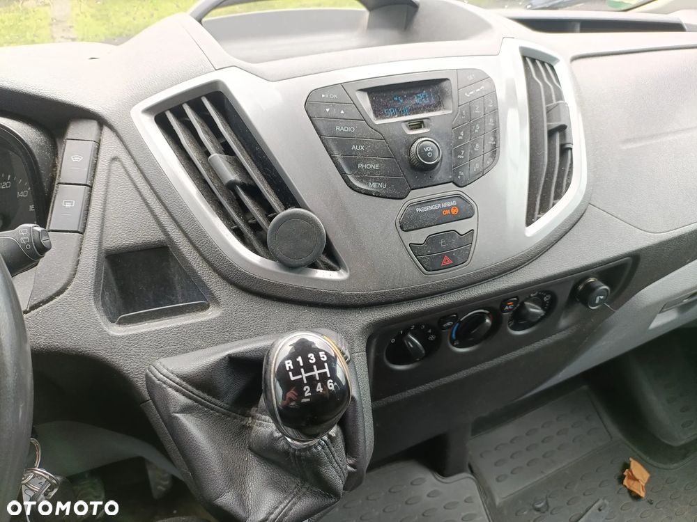 Ford Transit - 14