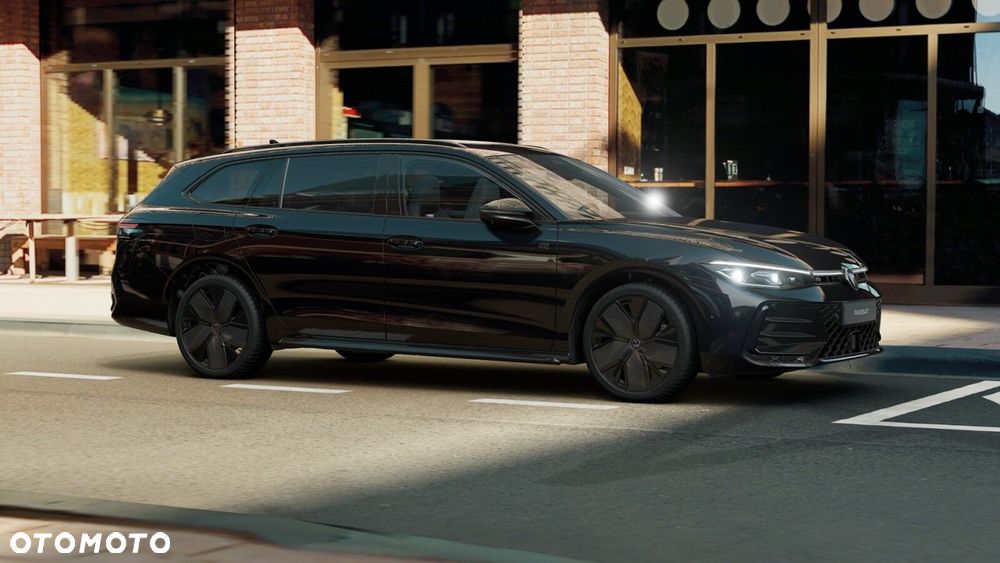Volkswagen Passat Variant 2.0 TSI R-Line Plus DSG - 4
