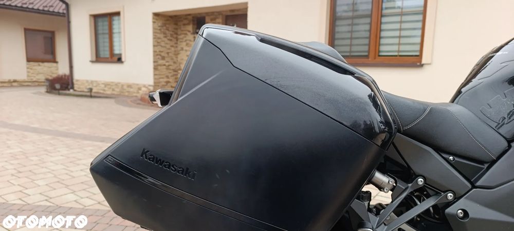 Kawasaki Ninja 1000 SX - 21