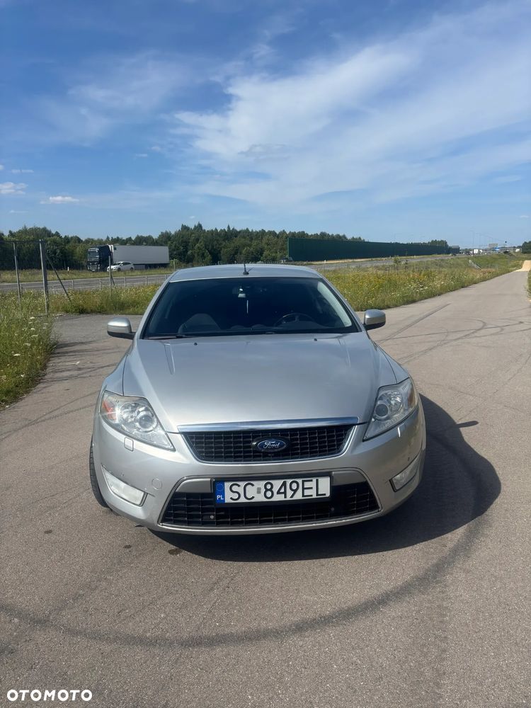 Ford Mondeo 2.5 Titanium - 2