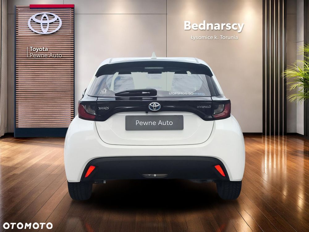 Toyota Yaris 2022 photo 4