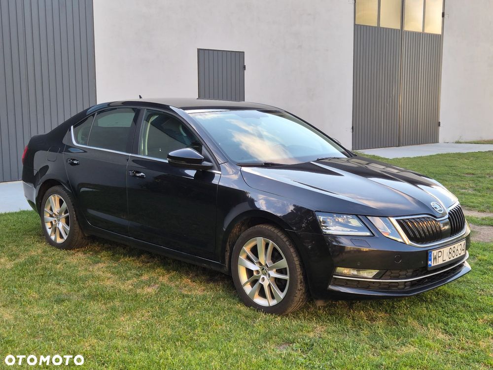 Skoda Octavia 2.0 TDI Style DSG - 1