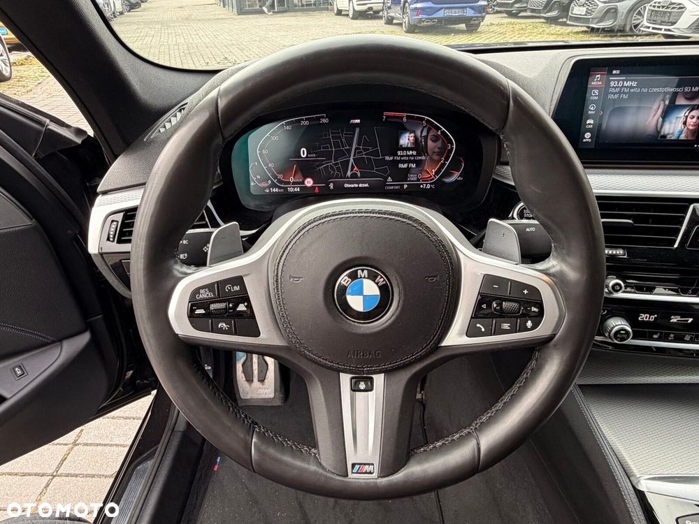 BMW Seria 5 530i GPF xDrive M Sport sport - 16