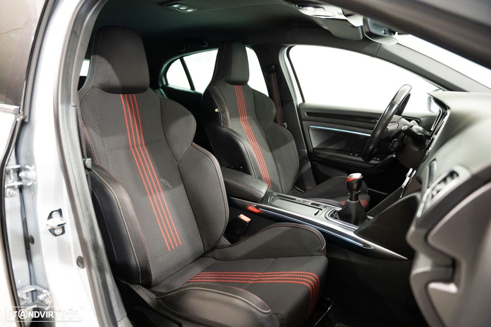 Renault Mégane 1.5 Blue dCi R.S. Line - 15