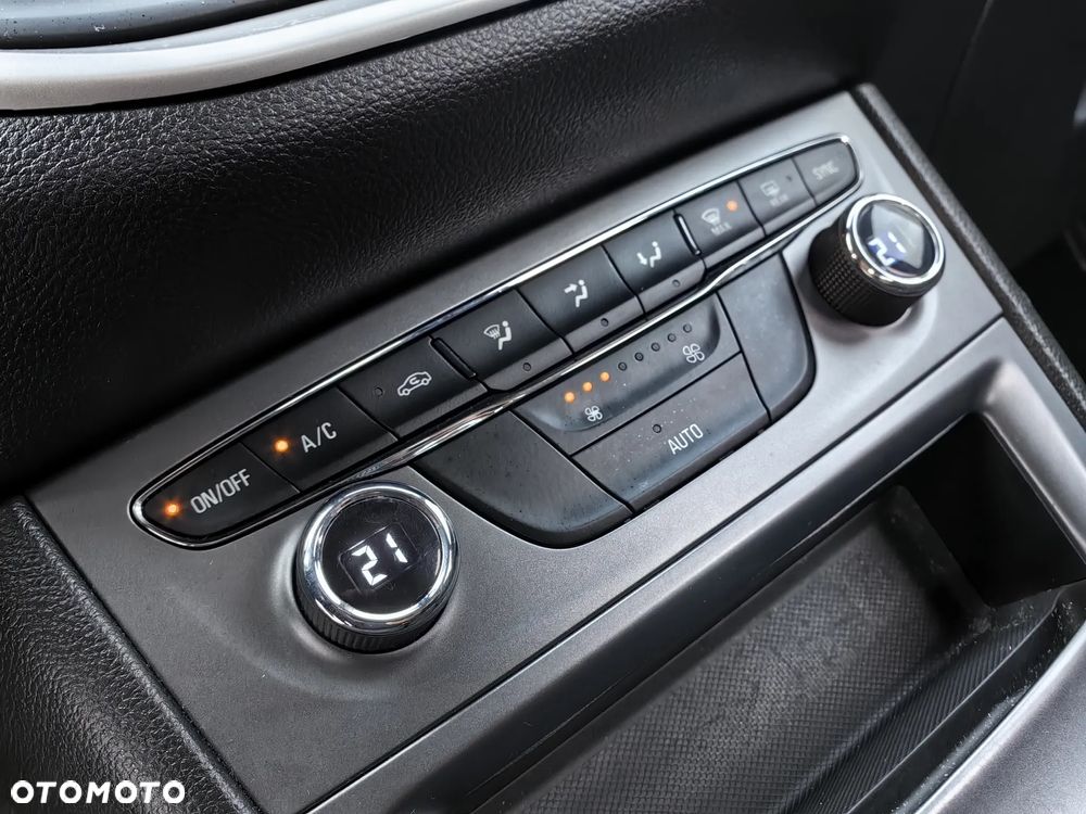 Opel Astra 1.6 CDTI Enjoy - 20