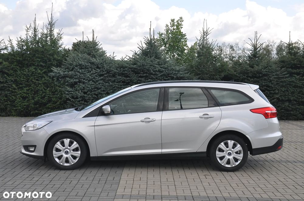 Ford Focus 1.5 TDCi DPF Start-Stopp-System Business - 5