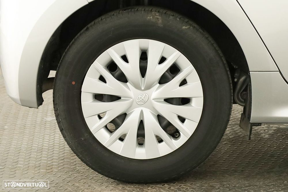 Toyota Yaris 1.0 VVT-i Comfort Plus - 5