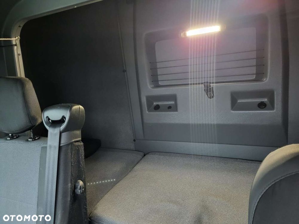 Renault Master kabina XL - 31