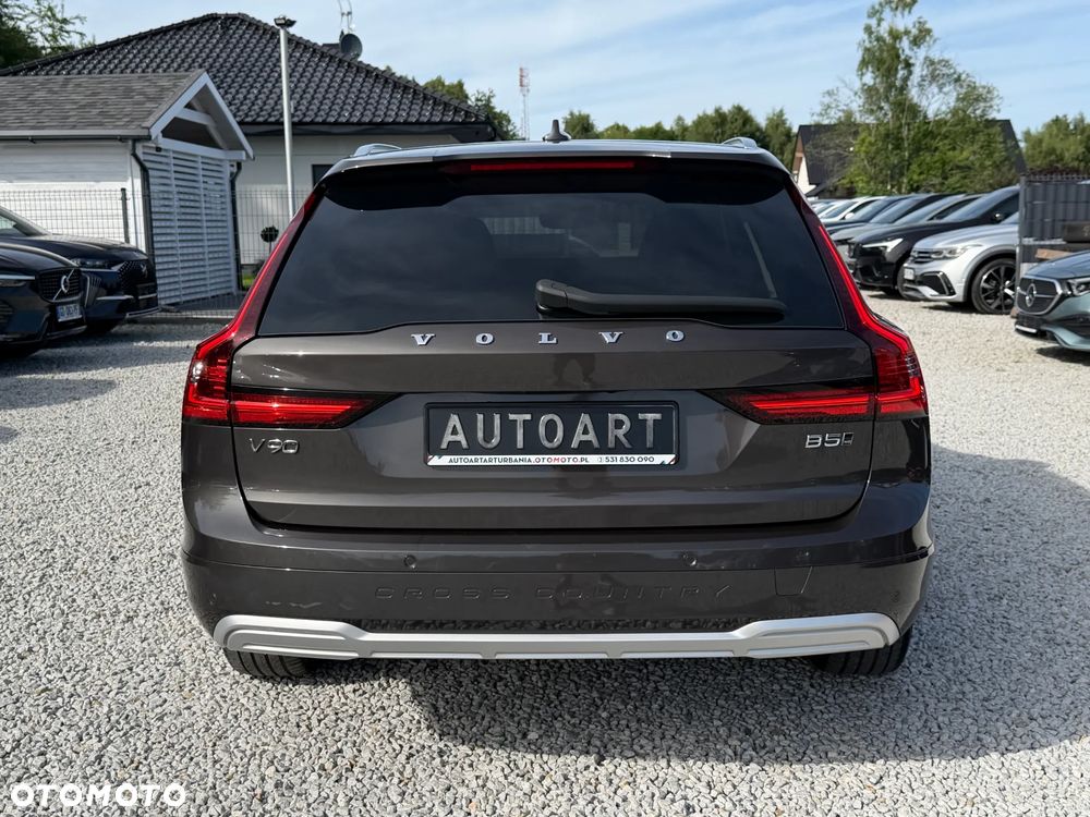 Volvo V90 Cross Country B5 D AWD Ultimate - 12