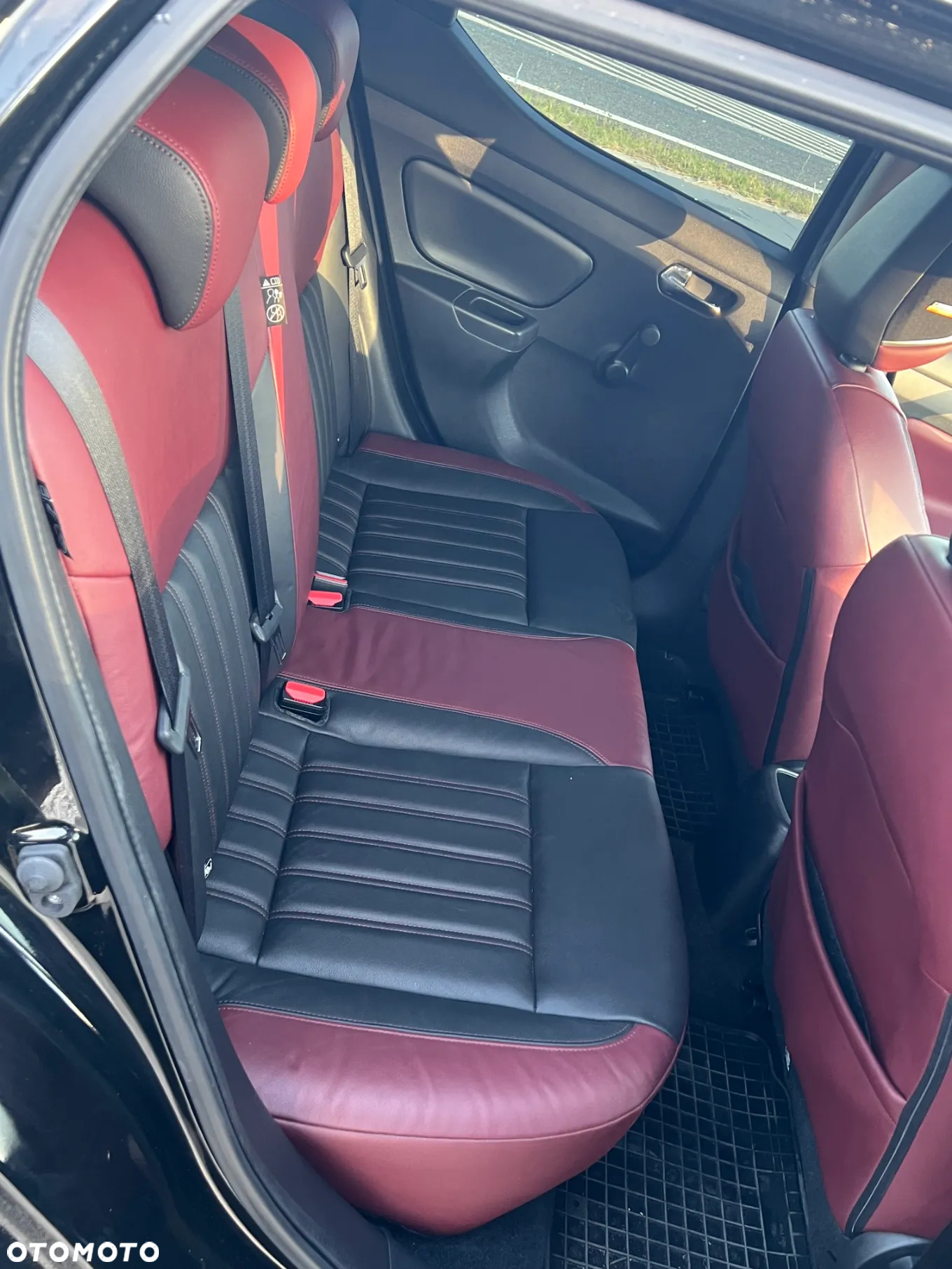 Nissan Micra 0.9 IG-T BOSE Personal Premium Edition - 11
