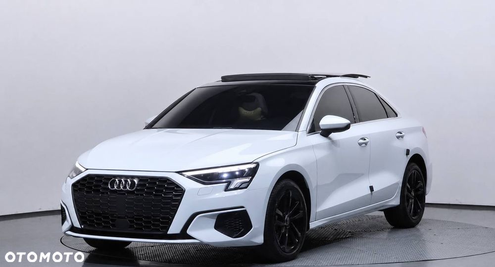 Audi A3 Limousine 40 TFSI quattro S tronic advanced - 2