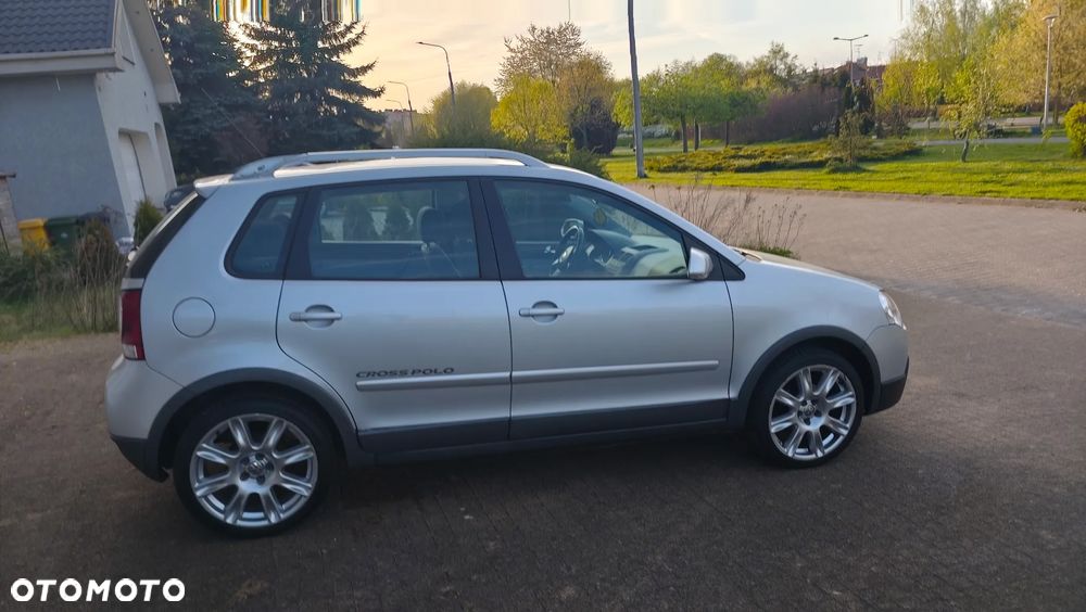 Volkswagen Polo Cross - 24