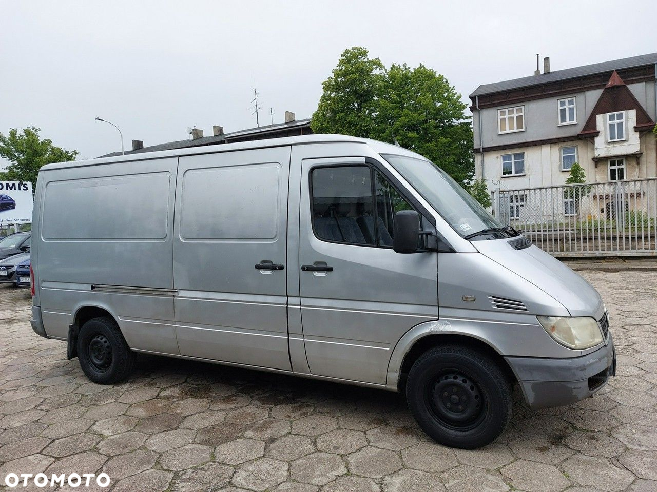 Mercedes-Benz 313 - 2