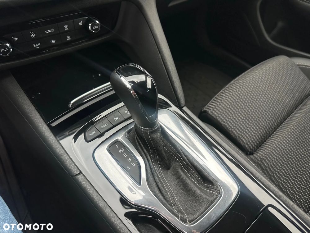 Opel Insignia 1.6 DI Turbo - 15