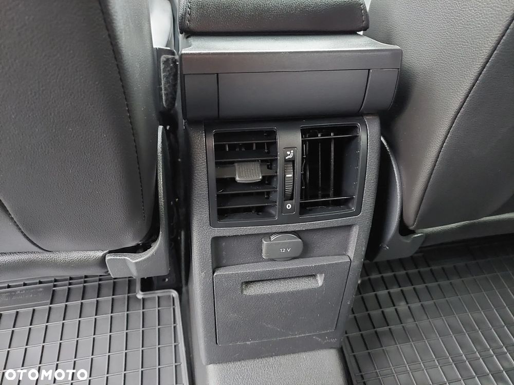 Volkswagen Caddy Maxi 2.0 TDI Trendline Mixt - 20