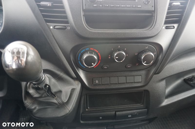 Iveco 35S13 doka brygadówka skrzynia wywrotka - 10