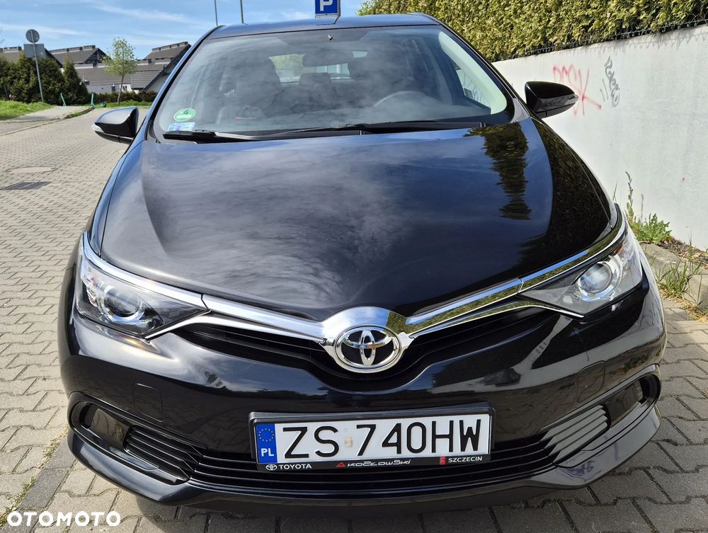 Toyota Auris 1.33 VVT-i Active - 4