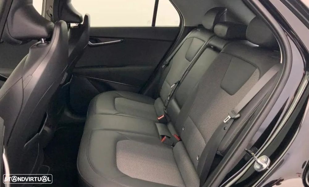 Kia Niro EV 64kWh Tech - 11