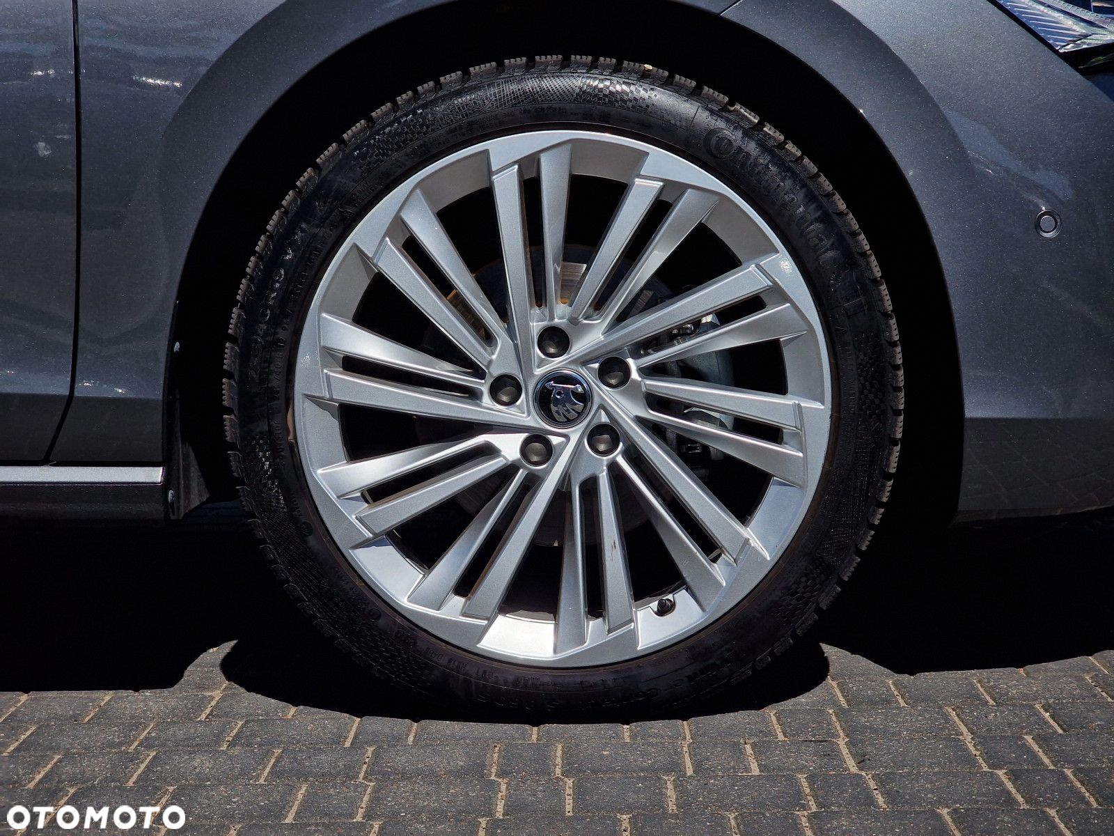Skoda Superb 2.0 TDI SCR Selection DSG - 9