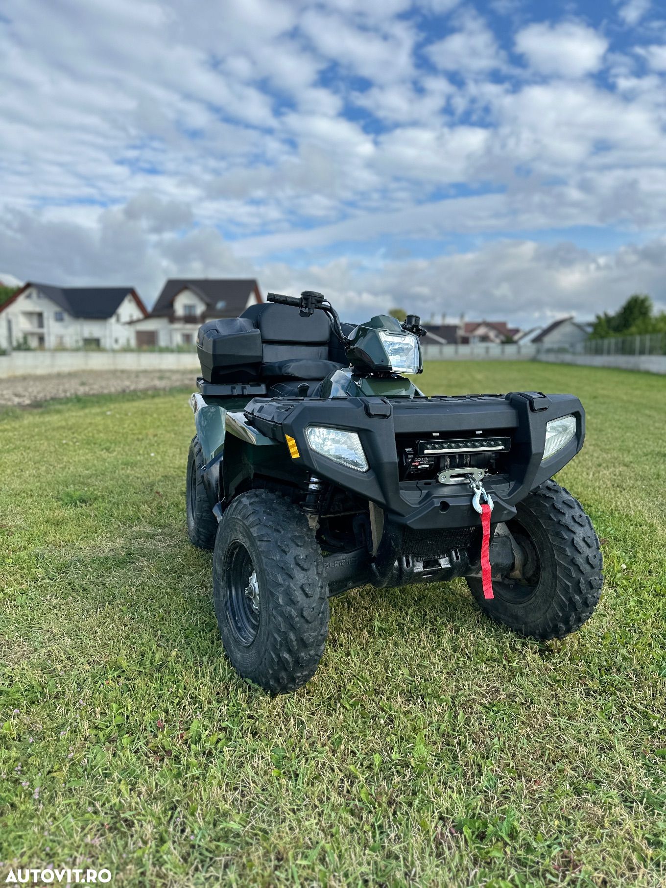 Polaris Sportsman - 1