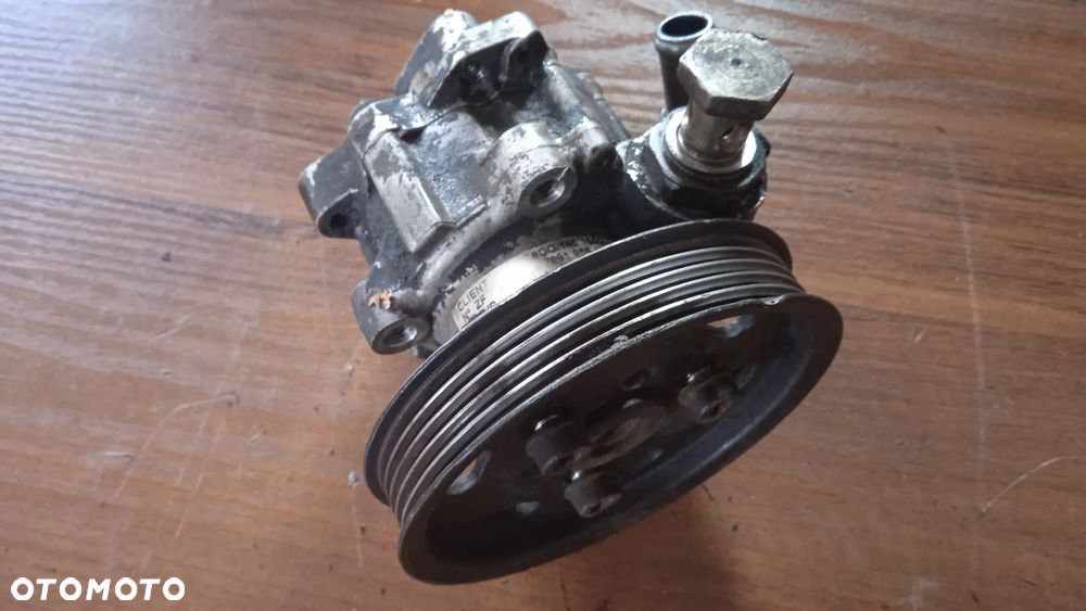 Pompa wspomagania Audi A4 B5 kombi 8d0145155q 7691955185 - 3