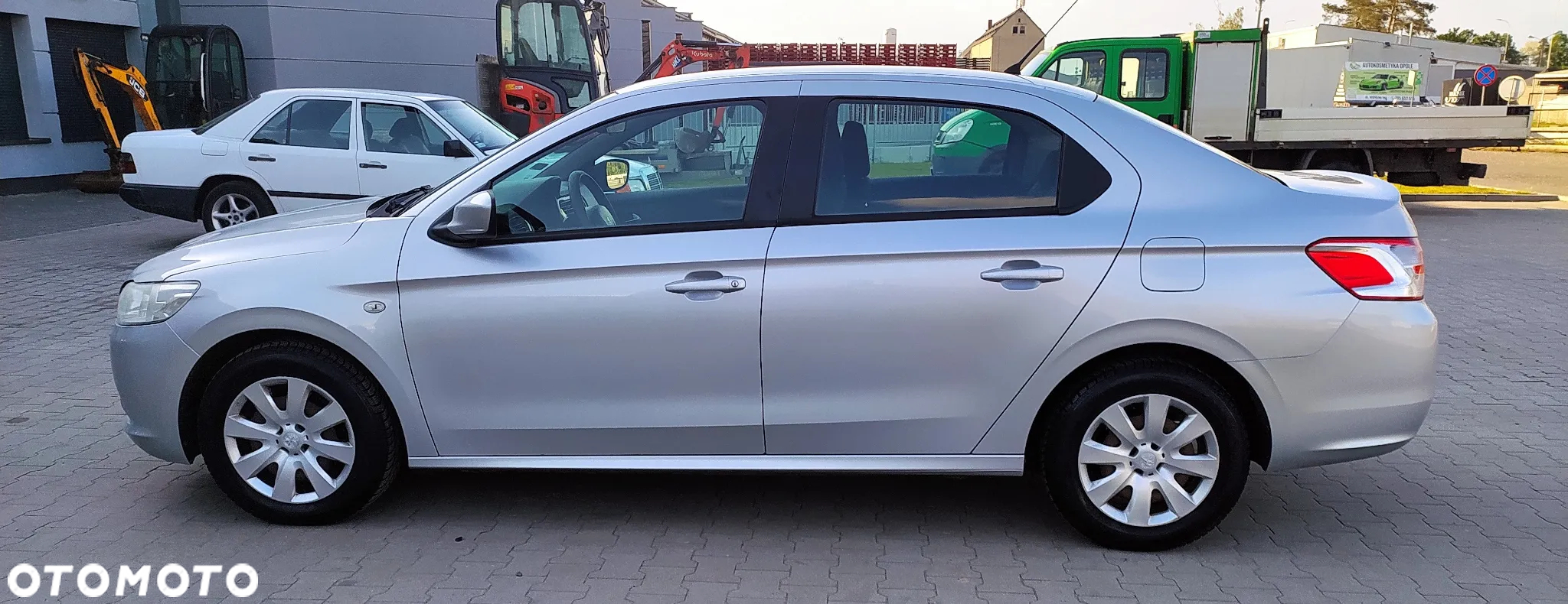 Peugeot 301 1.6 HDi Active - 3